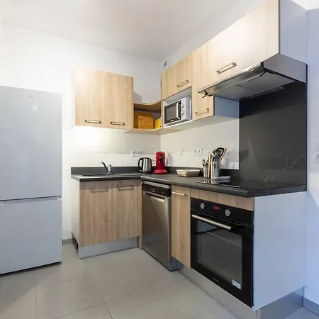 A Loudenvielle, T2 Moderne, Proche Telecabine, Parking, Wifi - Fr-1-695-61 *